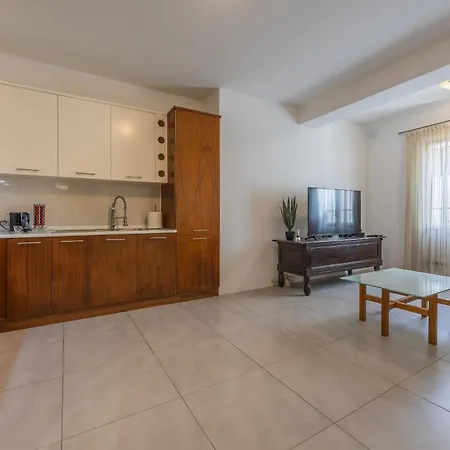 Stunning 1-bed In Heart Of * Valletta