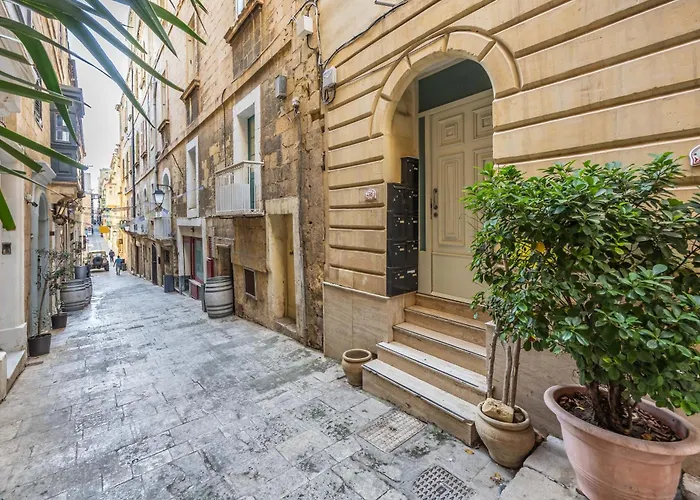 Stunning 1-bed In Heart Of Valletta