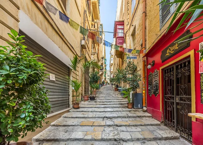 Stunning 1-bed In Heart Of דירה